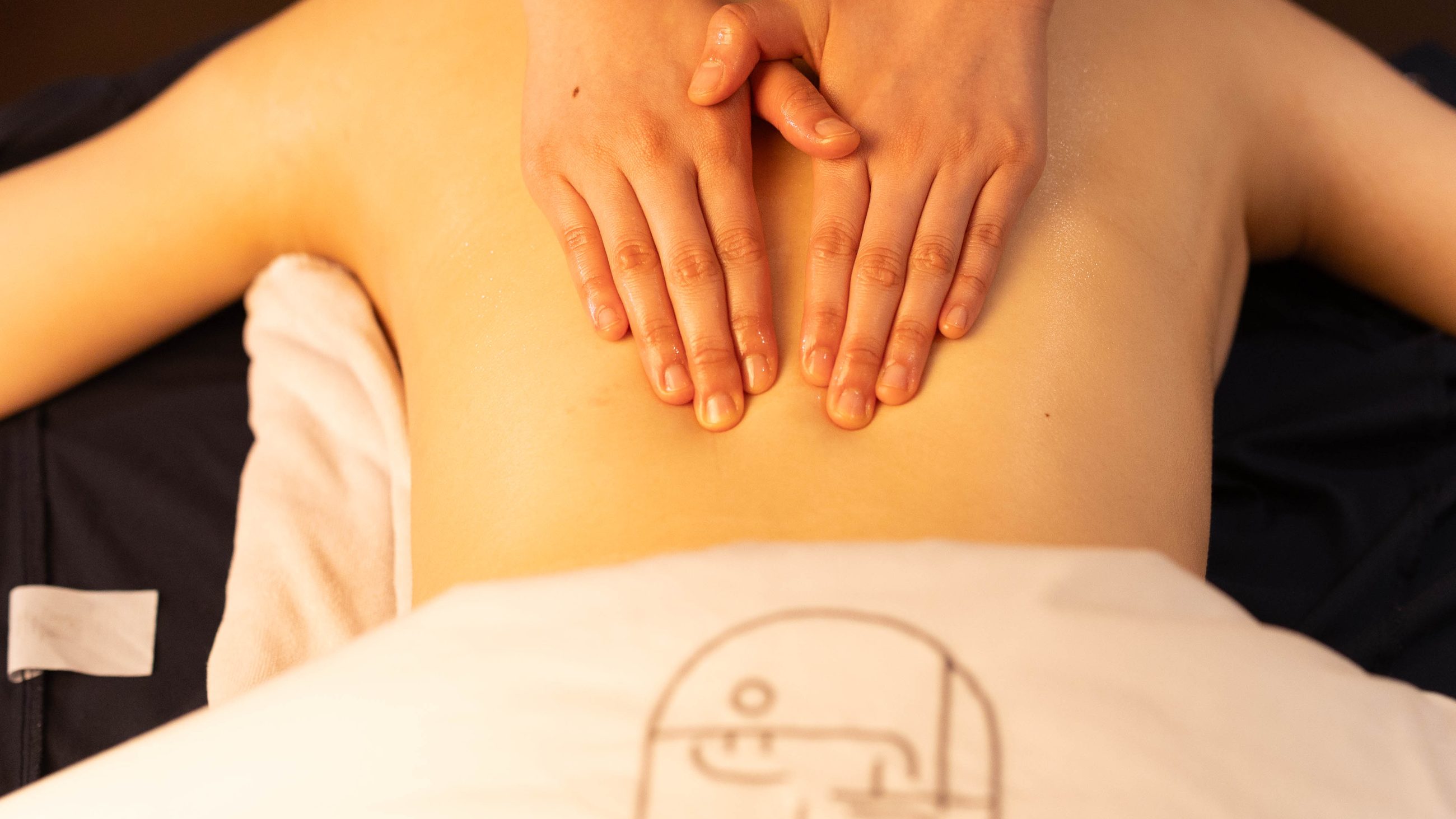 Full-body release before the facial work at Face Jion